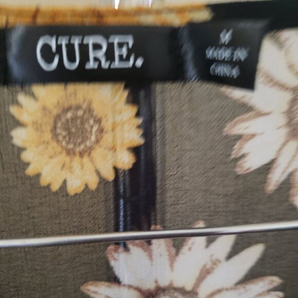 🌸Cure Sheer Sunflower Cover Up/Kimono - Picture 5 of 5